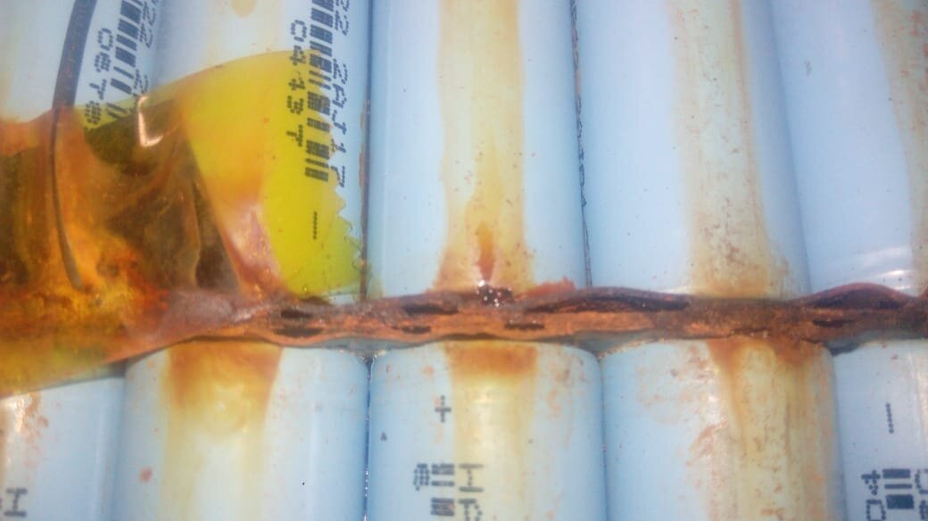 Вот, что получается на стыках контактных площадок