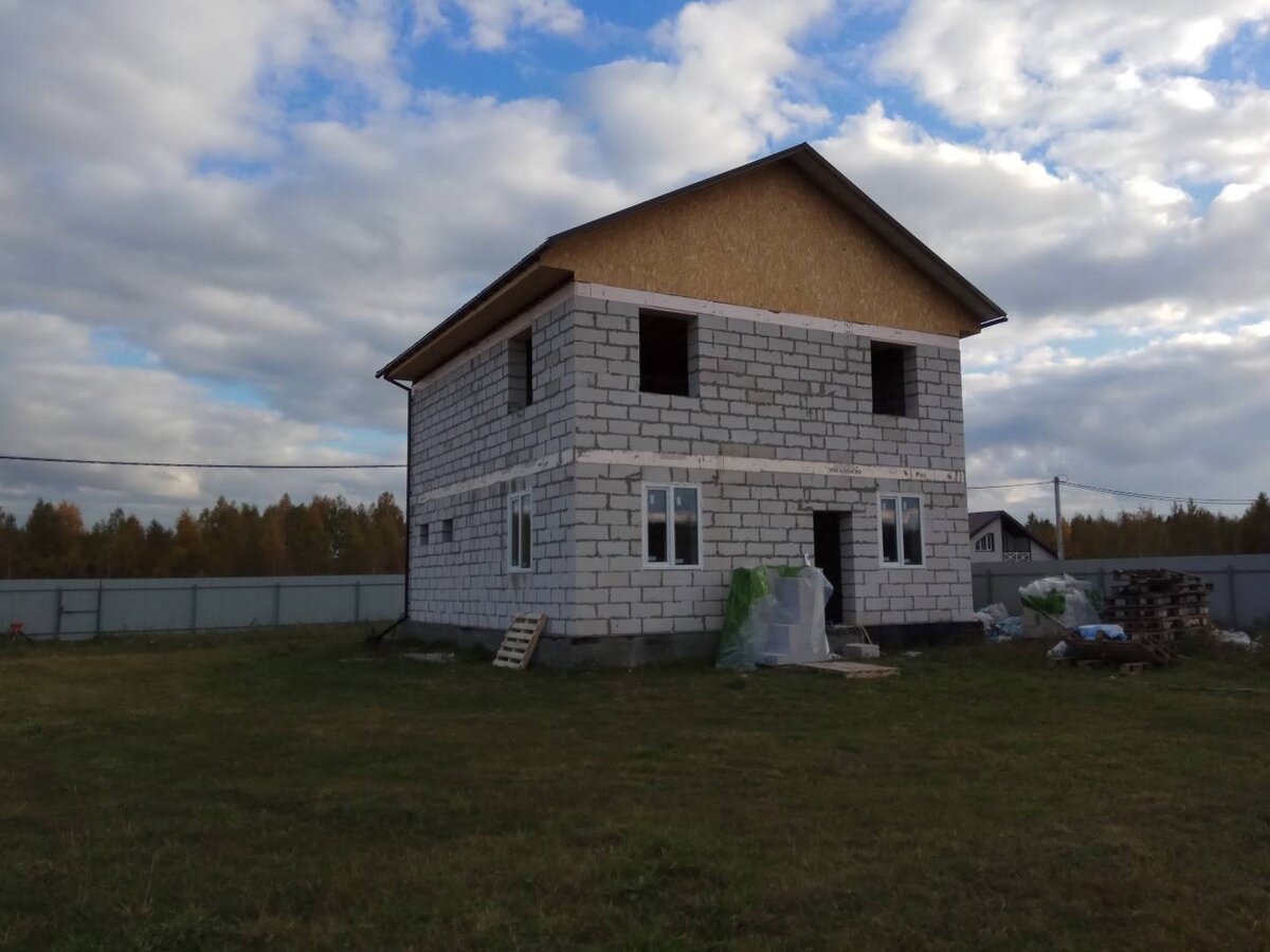 Очертания будущего дома уже видны.