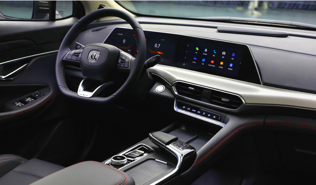 Кого не устраивает китайский дизайн? Теперь они делают интерьеры не хуже Rolls-Royce!