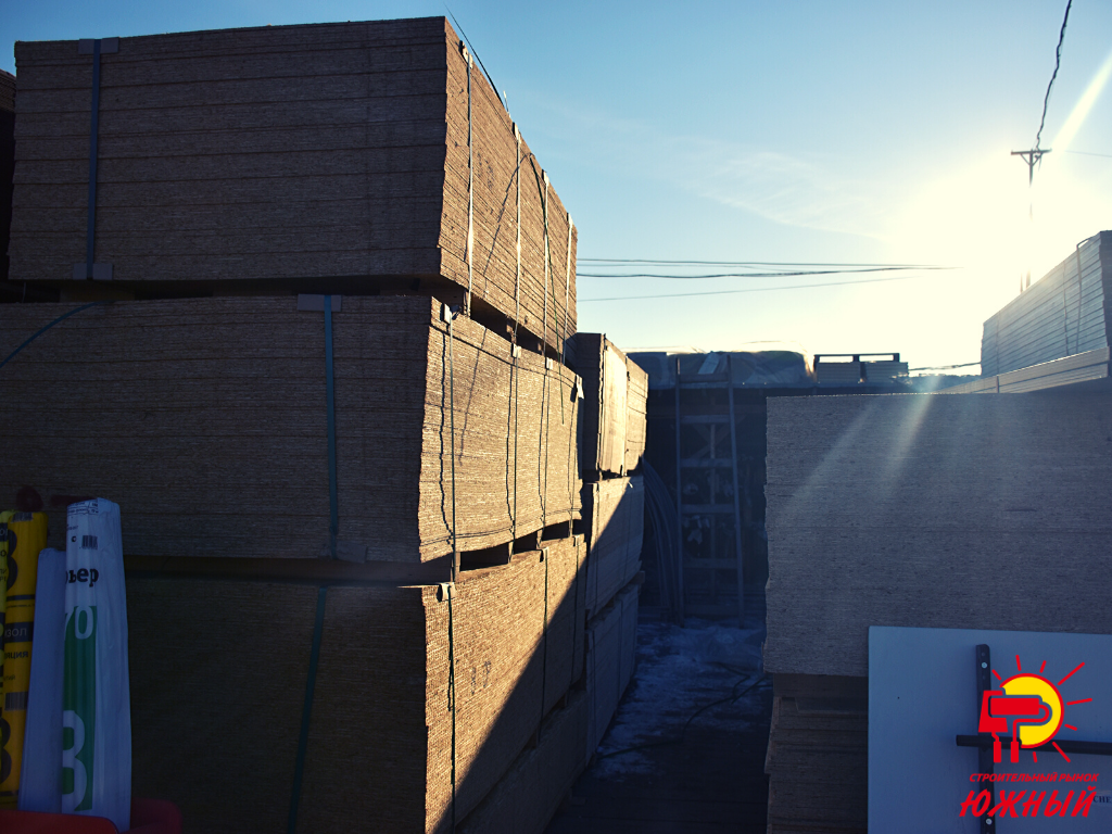 Плиты ДСП, строительный рынок "Южный"(улица). 1-я Путевая улица, 100, Омск.