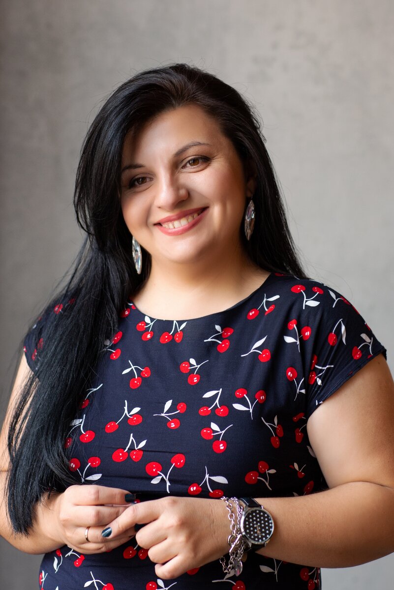 Елена Захарова, графический дизайнер