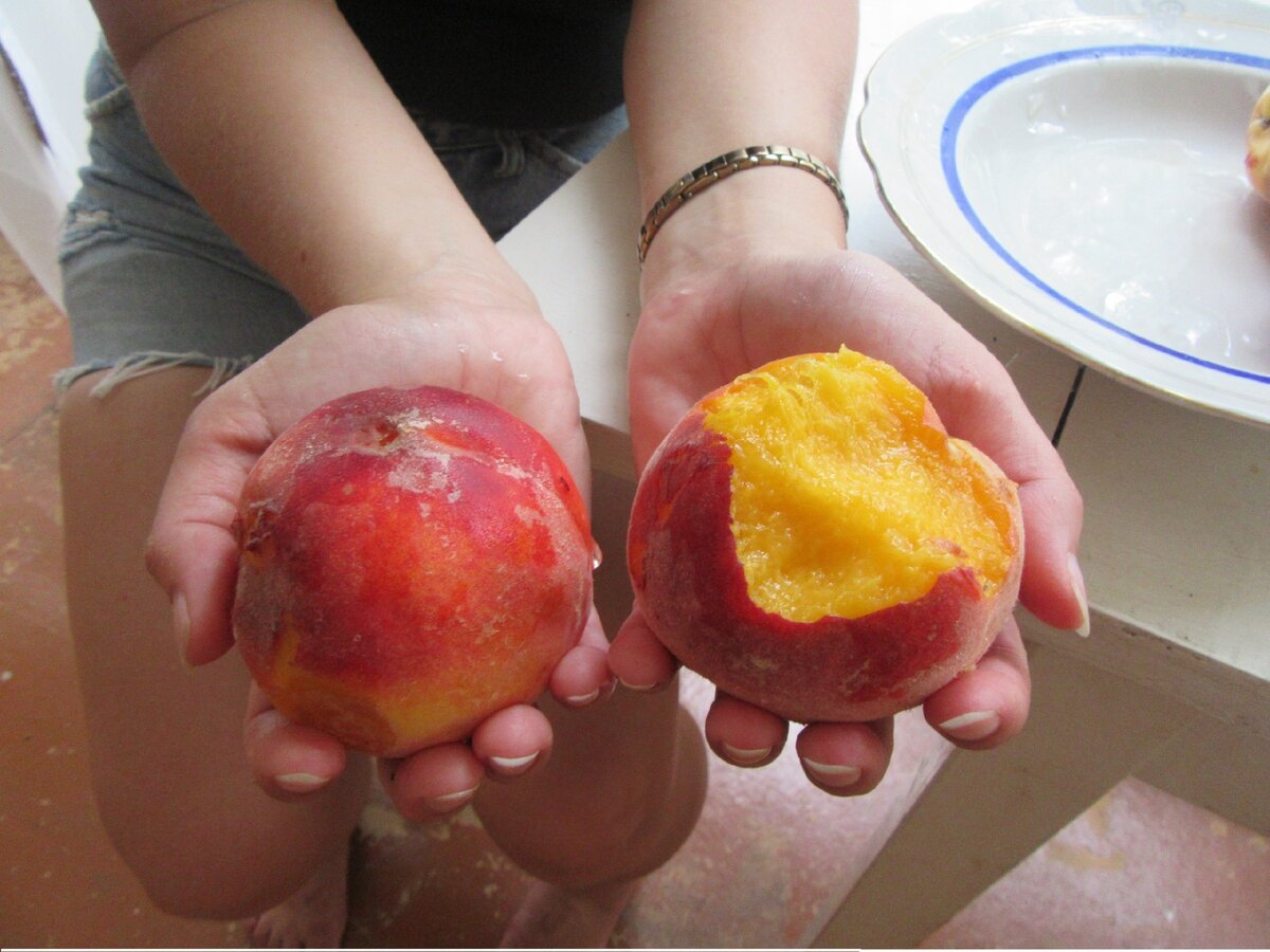 классический бахчисарайский персик