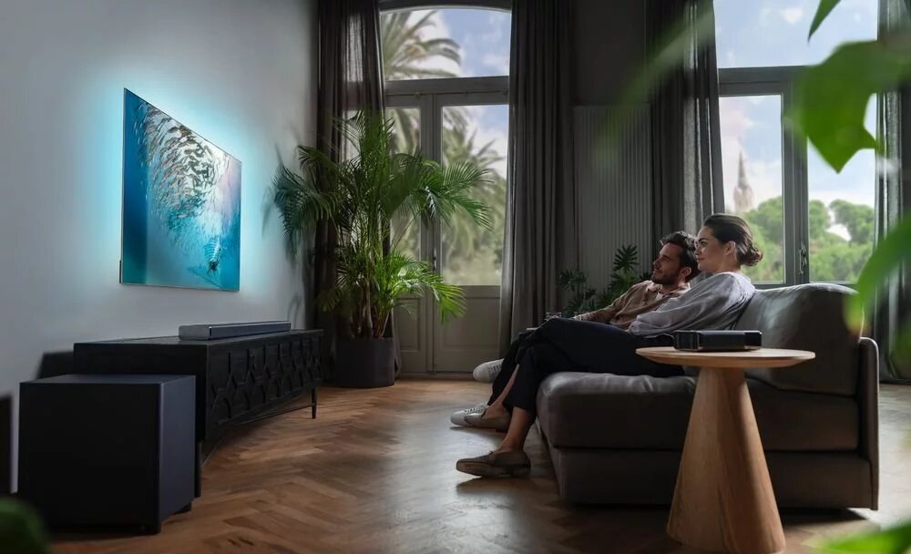 Саундбар от Филлипс (источник фото  https://avatars.mds.yandex.net/get-zen_doc/2355127/pub_5f552363f7495128e4bf4412_5f55238e72b2bd46971a5775/scale_1200) 