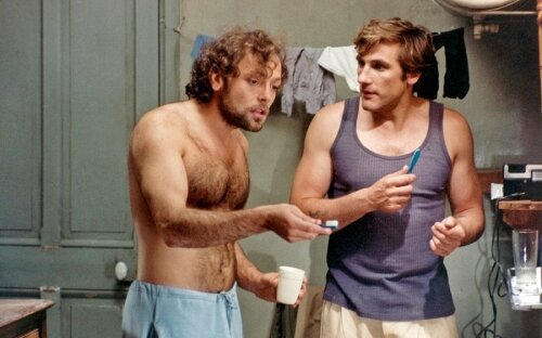 фотография взята с сайта: https://www.kino-teatr.ru/kino/movie/euro/25297/foto/167245/#foto