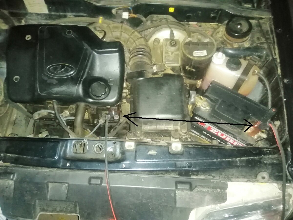 Многие автолюбители не знают, как правильно нужно запускать мотор пусковыми проводами, и рискуют поломкой своего авто