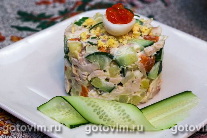 Как приготовить Салат оливье с курицей и свежим огурцом рецепт пошагово