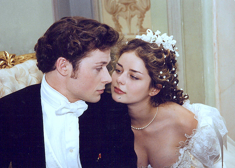 кадр из фильма «Азазель»