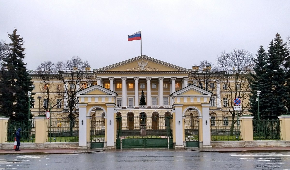 Здание Правительства Санкт-Петербурга