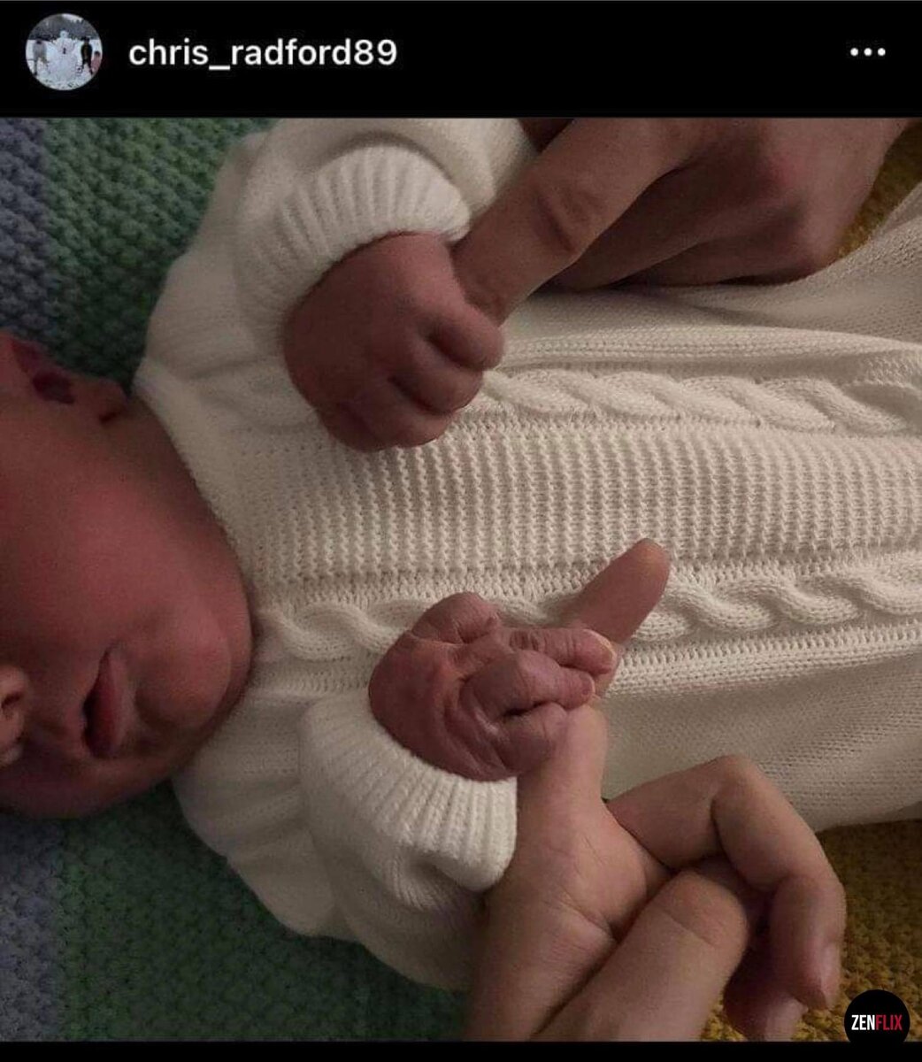 Фотография малышки. Источник: instagram chris_radford89