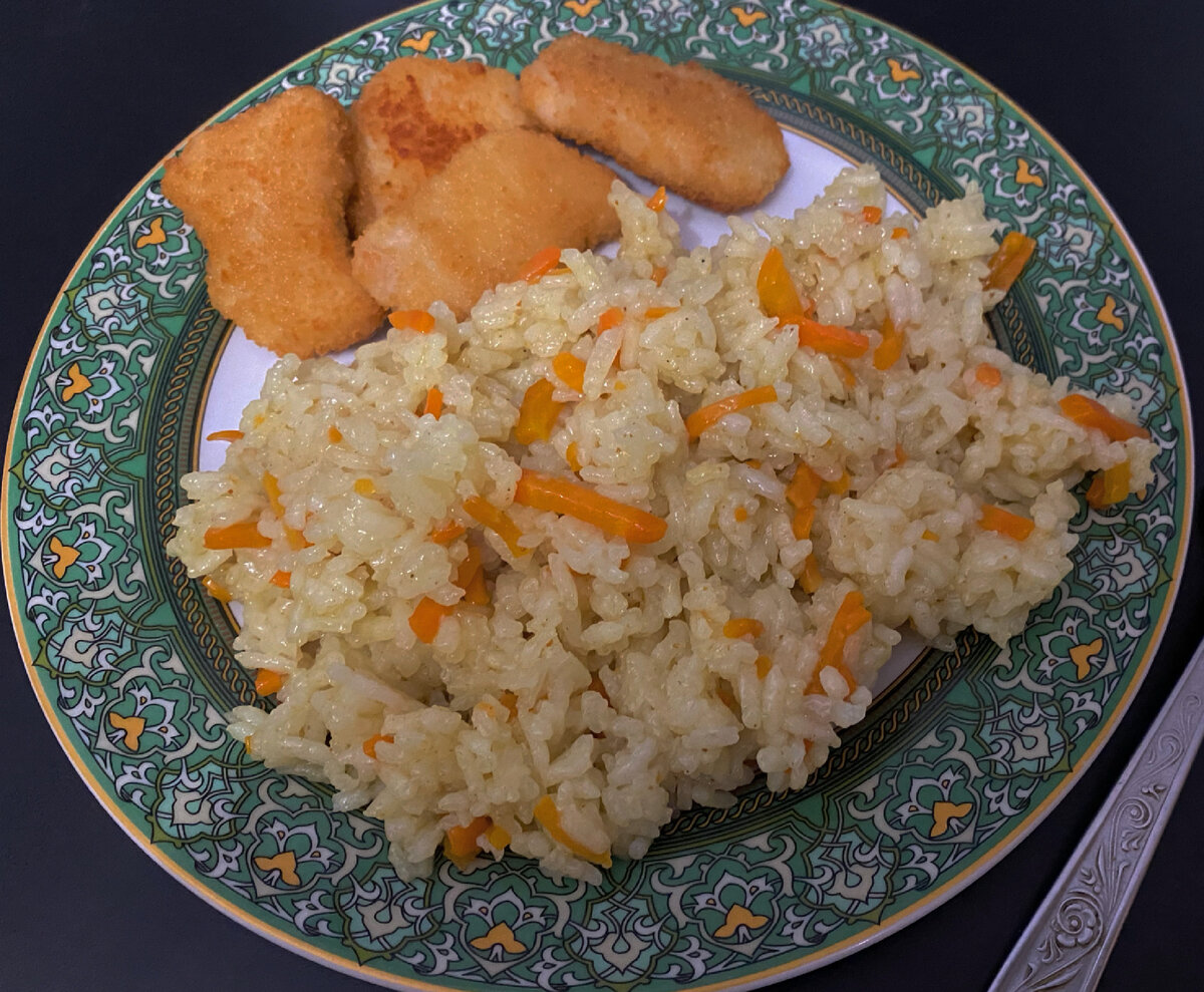 Рецепт рассыпчатого риса с морковью. Ужин из риса. Рассыпчатый рис. Персидский расыпчатыйрис. Тхабо.