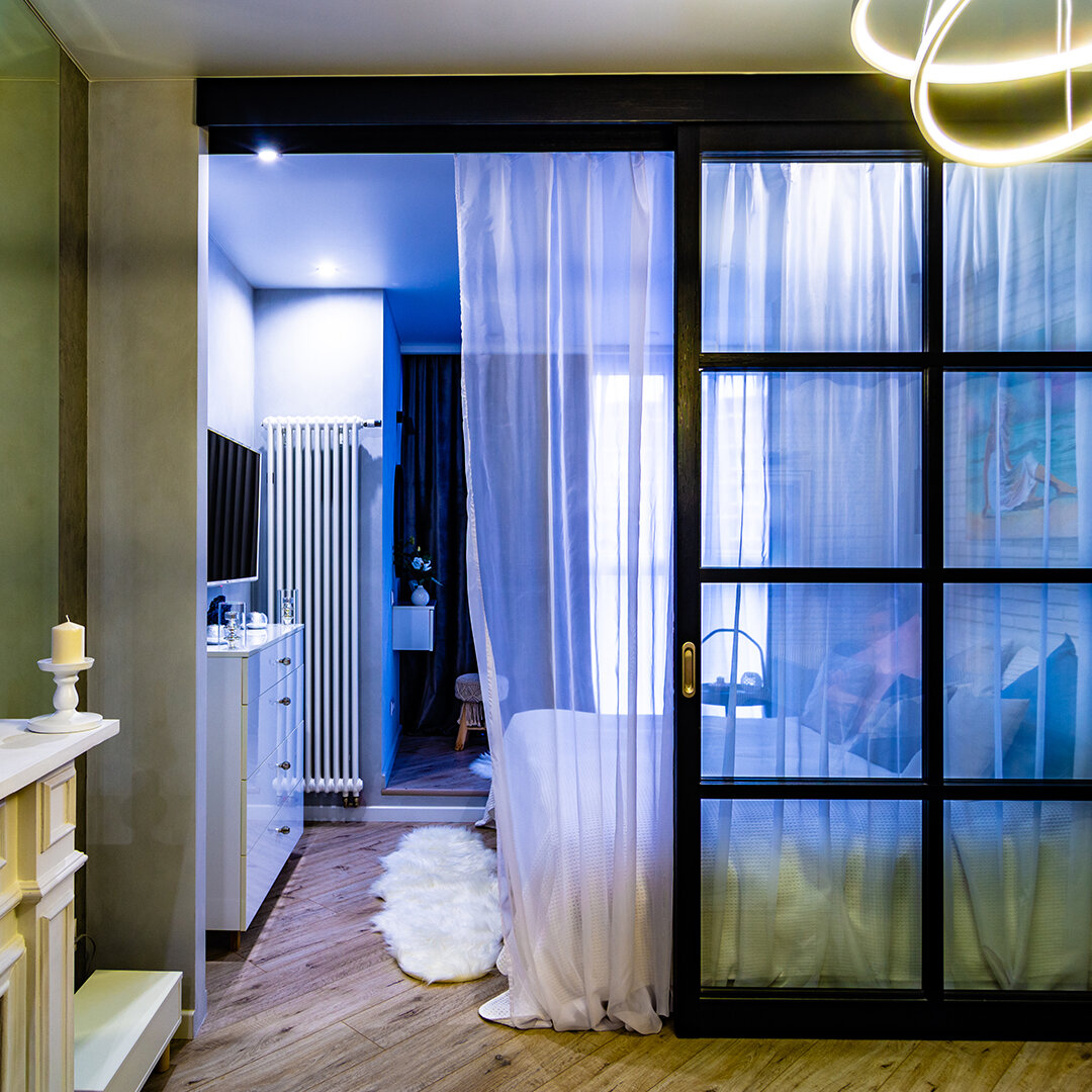 Заполнение перегородки прозрачным остеклением