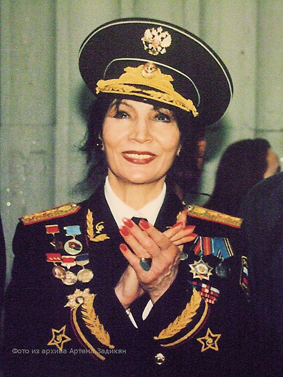 Джуна россия. Джуна Давиташвили. Джуна Давиташвили генерал-полковник.