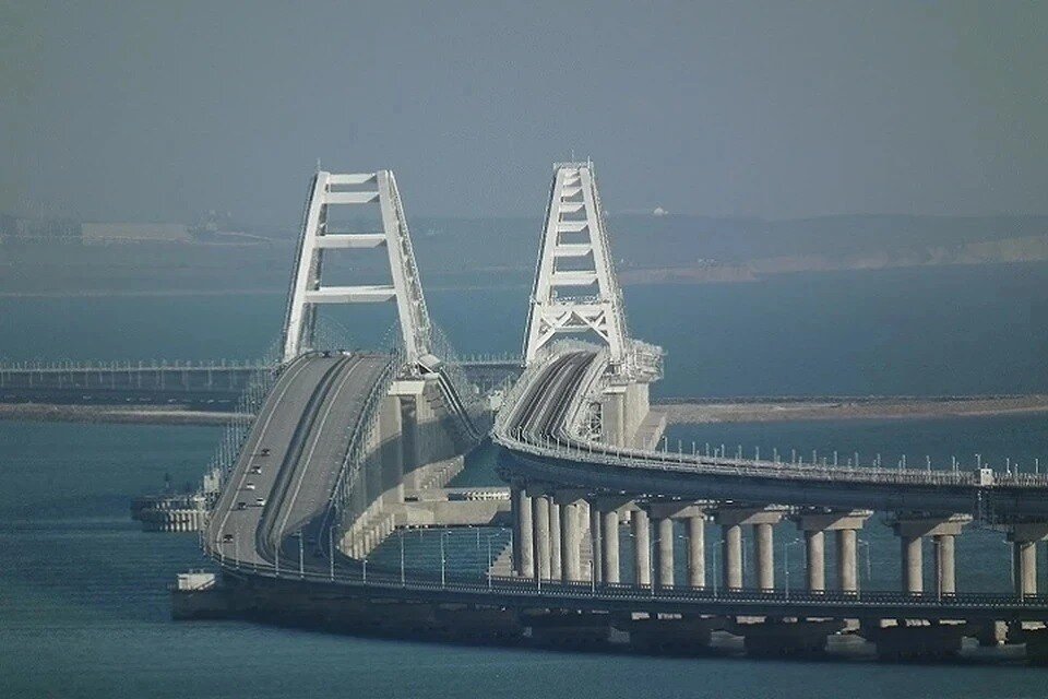     Крымский мост Юлия МАРКИНА