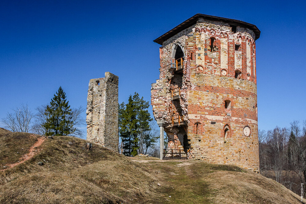 Замки эстонии фото