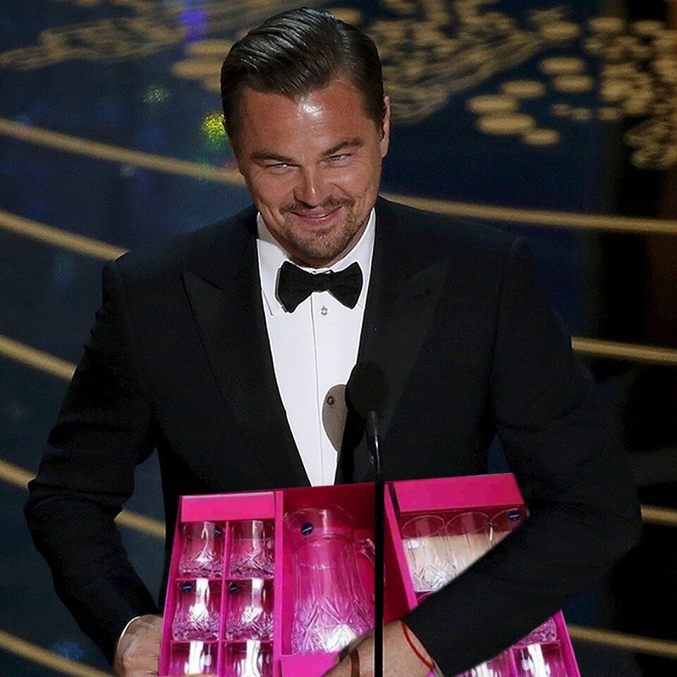 Опять Ди Каприо Оскара не дали... 