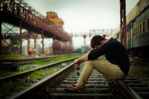 https://pixabay.com/ru/photos/%D0%BF%D0%BE%D0%B5%D0%B7%D0%B4-%D0%BF%D0%B5%D1%87%D0%B0%D0%BB%D1%8C%D0%BD%D1%8B%D0%B9-%D0%BE%D0%B4%D0%B8%D0%BD%D0%BE%D0%BA%D0%B8%D0%B9-4165566/