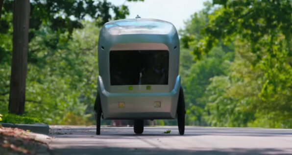 Робот REV-1