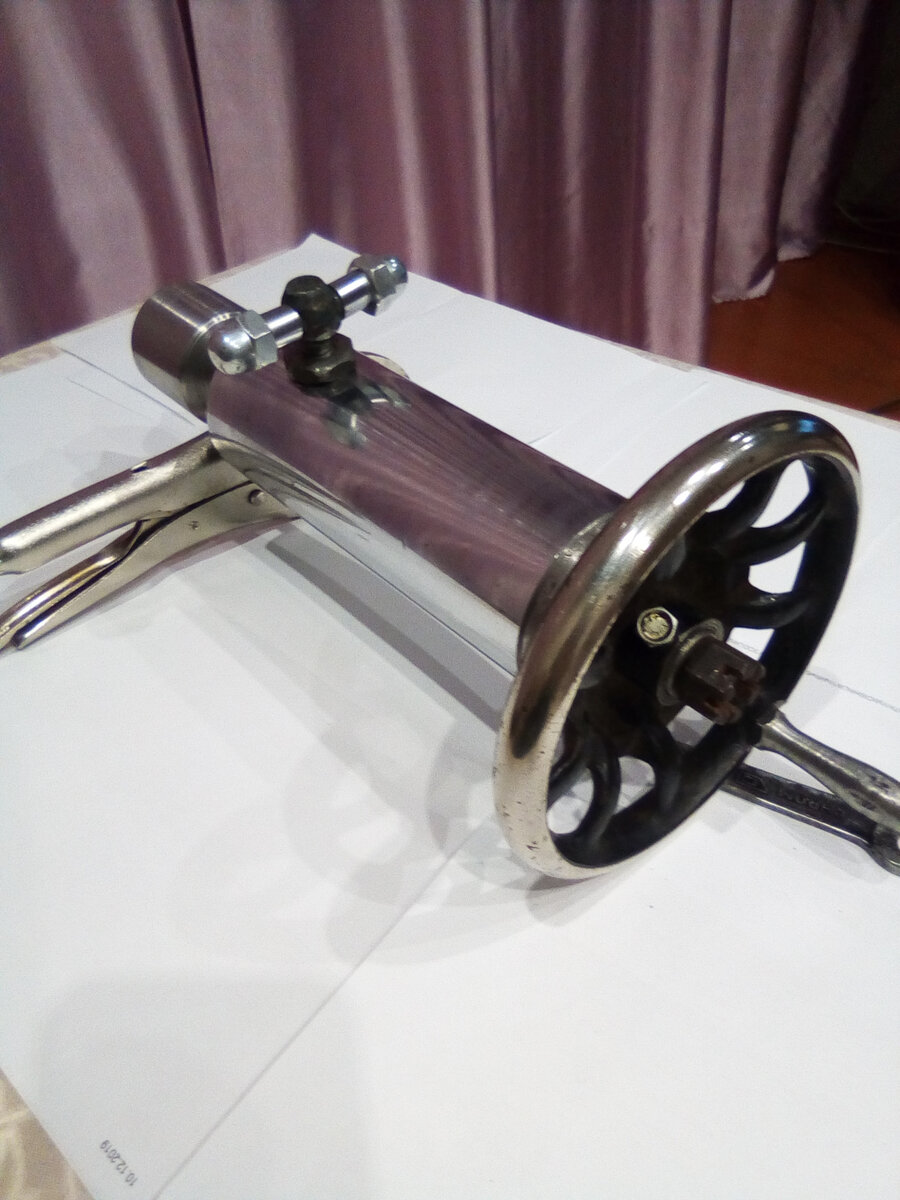 Ручка задней бабки от советской швейной машинки