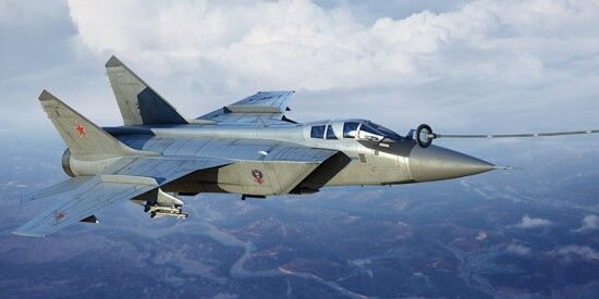 МиГ-31 во время дозаправки