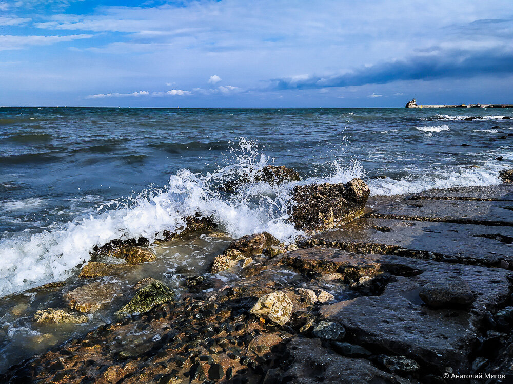 Почему закрыли море