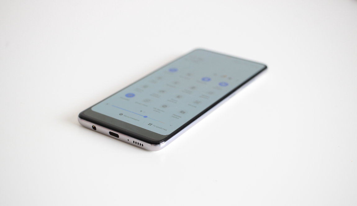                                                                           Samsung Galaxy A51