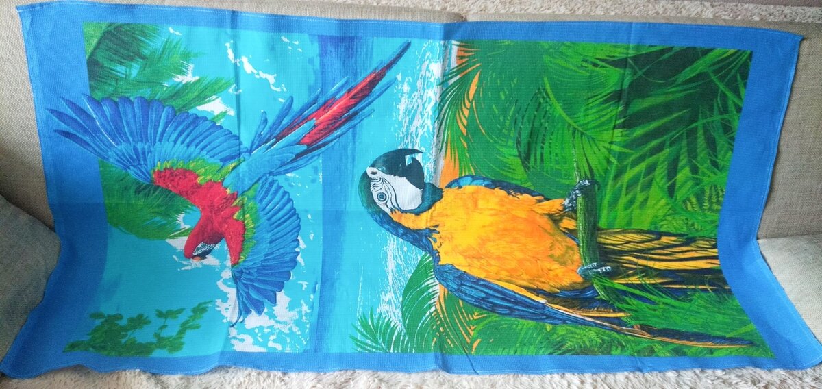 Пляжное полотенце