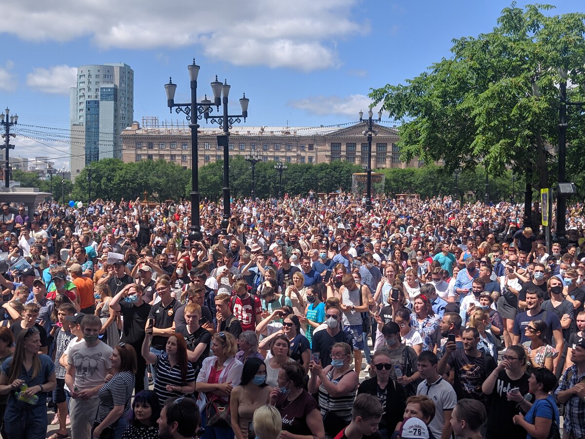 Митинг на пл. Ленина. 11 июля 2020. Фото: Александр Колбин.