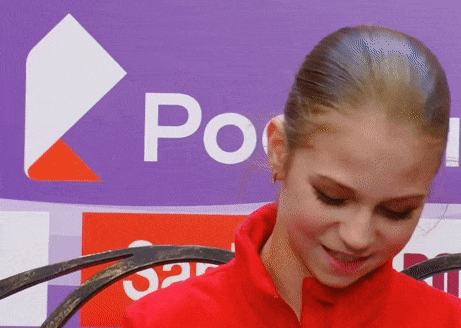 Александра Трусова после произвольной программы на этапе Гран-при (источник - 1tv.ru/sport)