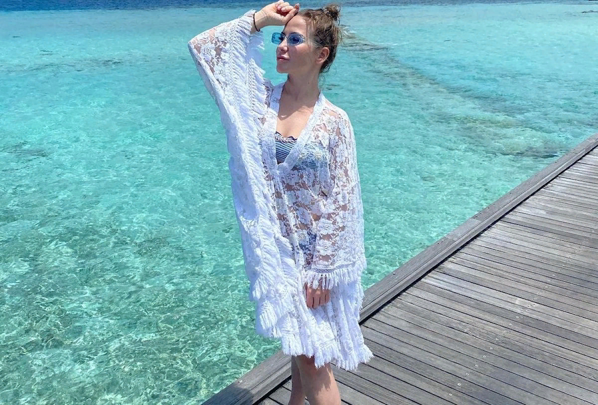 Талантливая модель Юлия Барановская снова доказывает, что она знает, как вызвать восторг в купальниках 2020 года