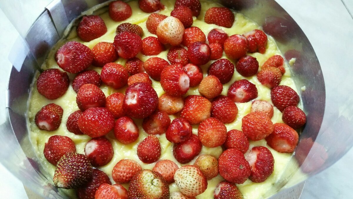 часть выложенных ягод