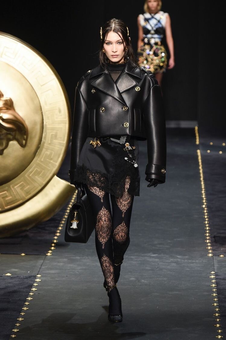 Bella Hadid, Versace | ready-to-wear | autumn 2019