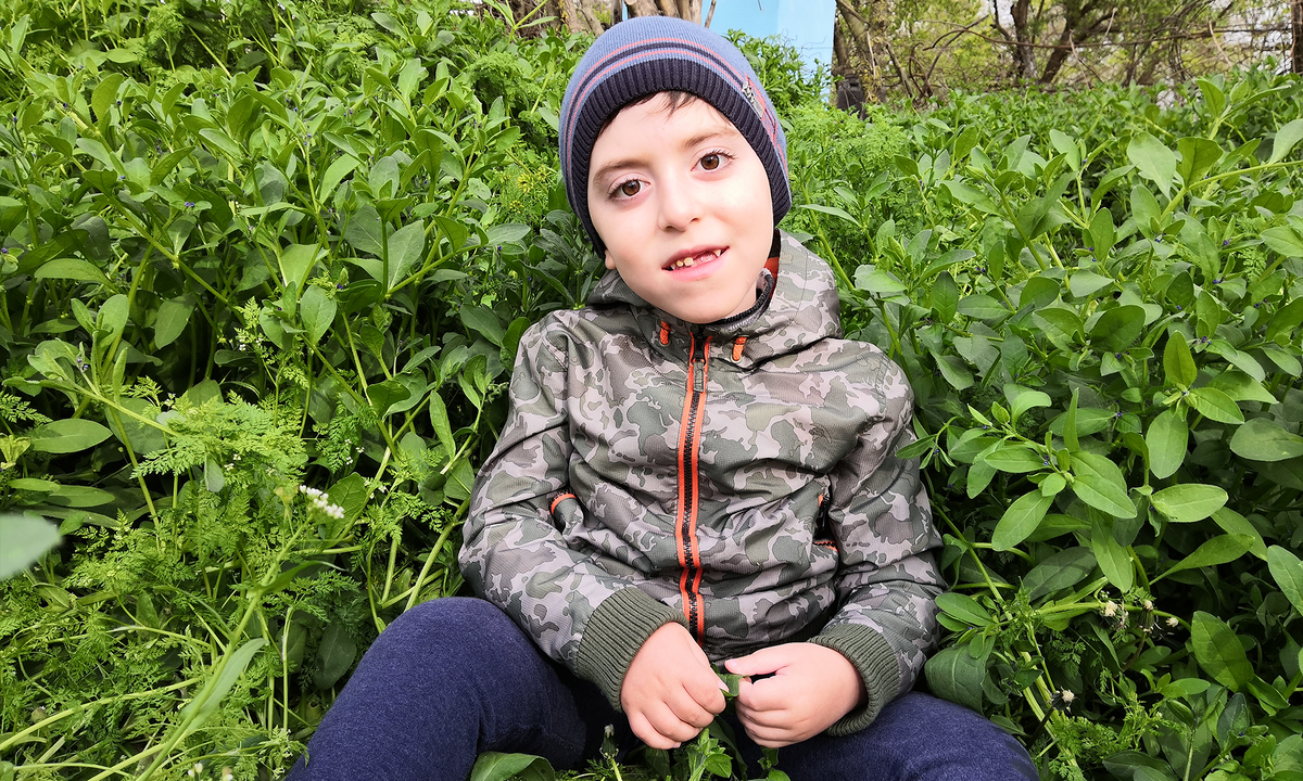 Амир Ширинов, подопечный нашего фонда с врождённой мышечной дистрофией