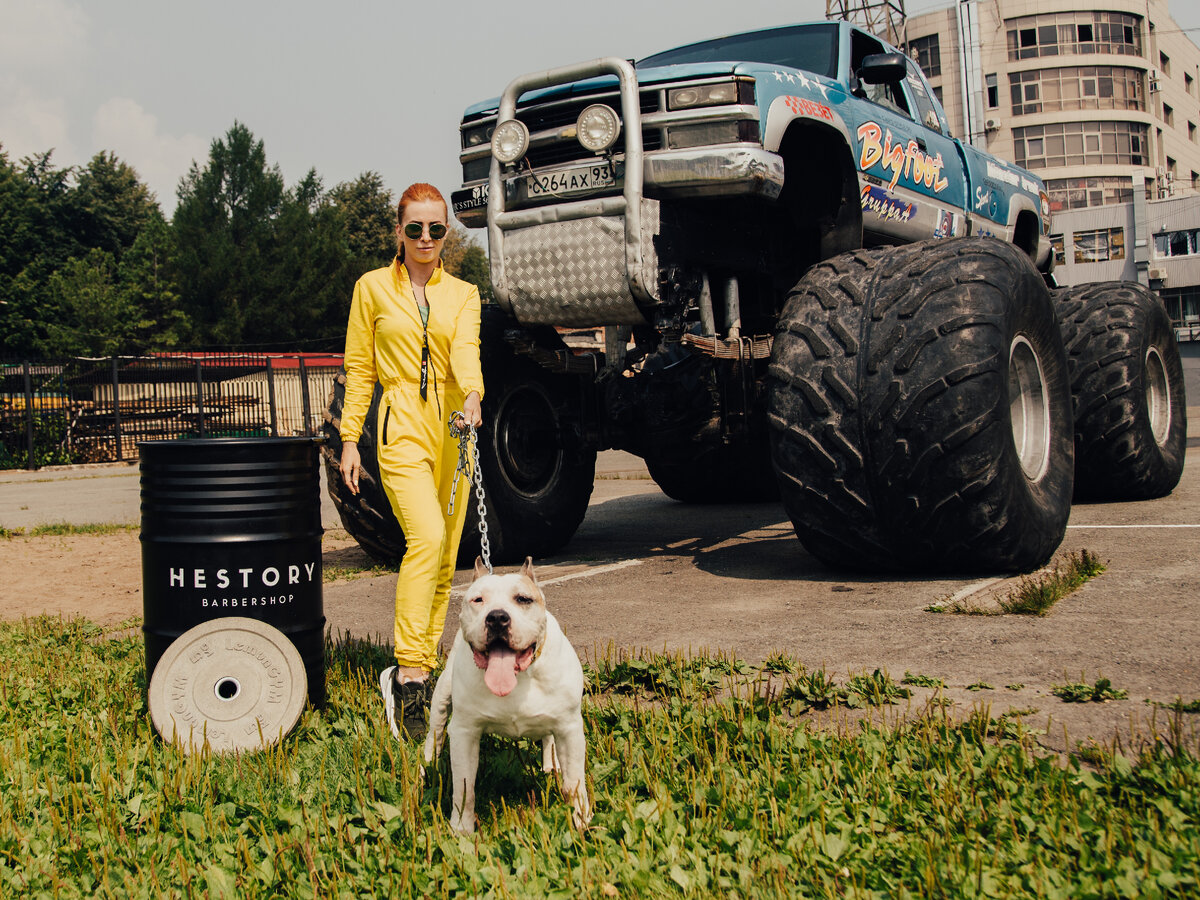 Как бульдог сосиску, интернет жрет наши личные коммуникации...