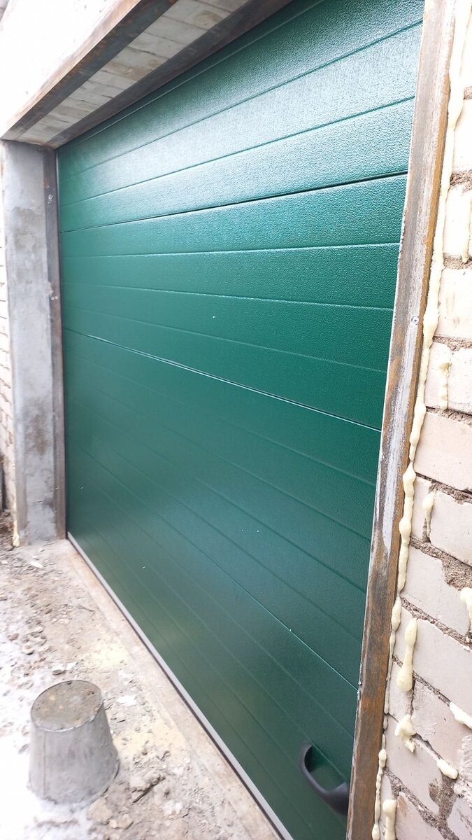 RAL 6005