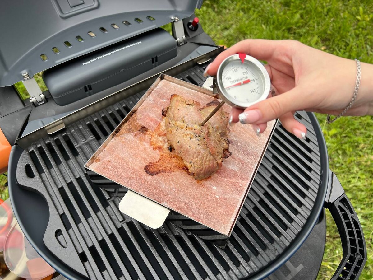 Плитка из гималайской соли - это отличный способ добавить насыщенный аромат любому блюду и пропитать его полезными минералами!