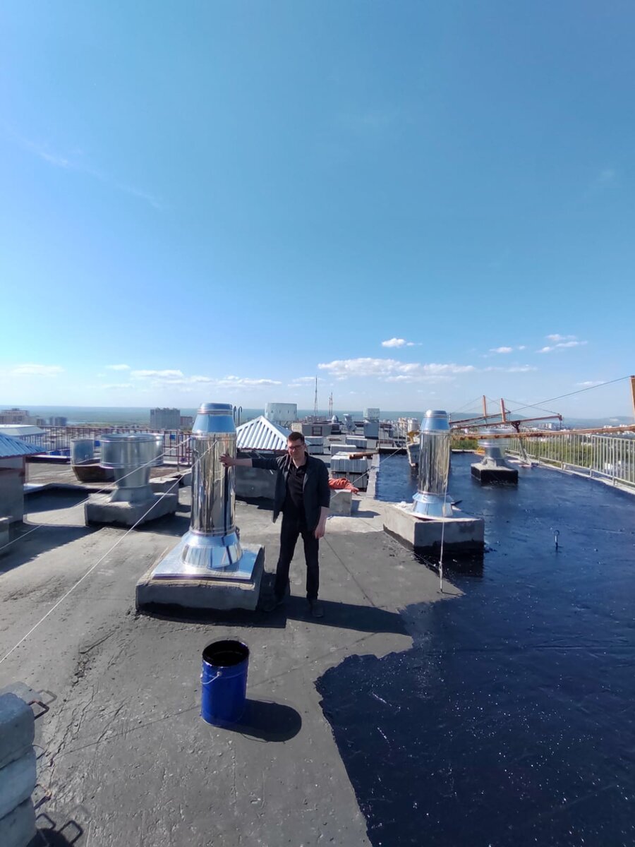 Гидроизоляция плоской кровли в  комплексе новостроек.