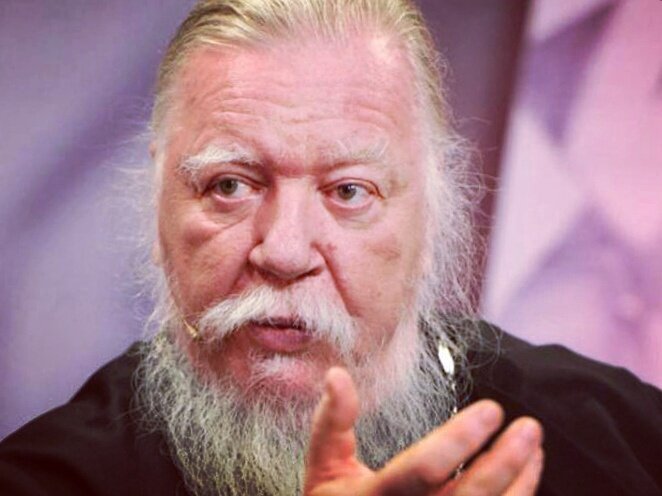 Димитрий Смирнов (07.03.1951 — 21.10.2020 гг.) — протоиерей, церковный и общественный деятель, проповедник, миссионер. 