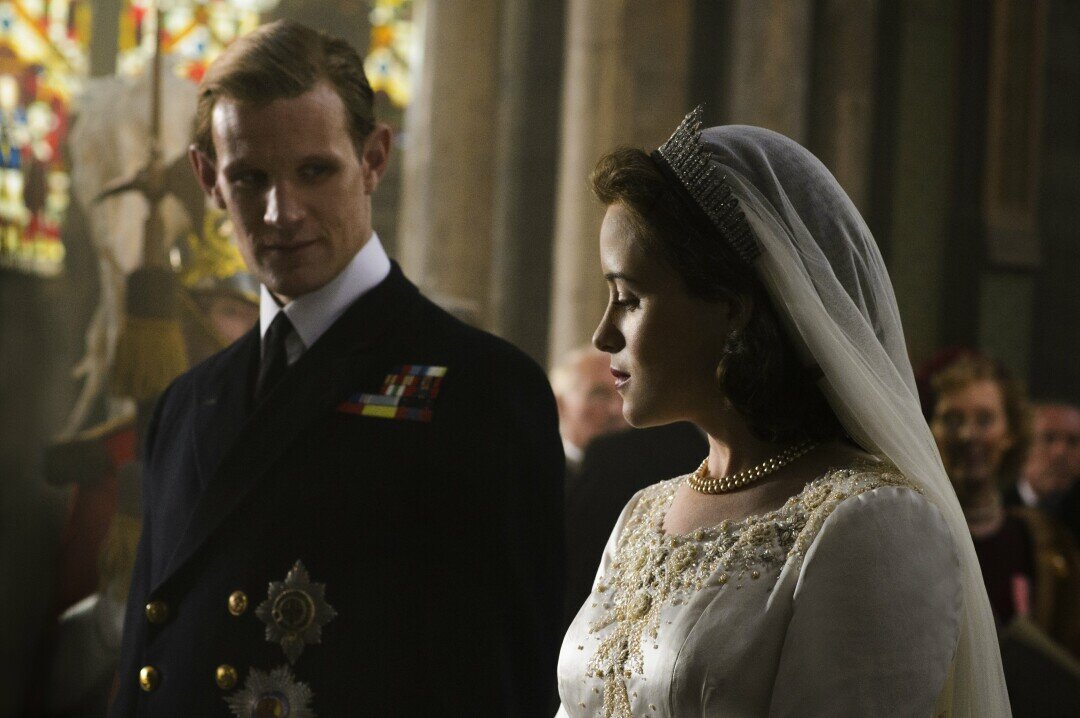    Фото: Кадр из сериала "Корона"/Кинопоиск