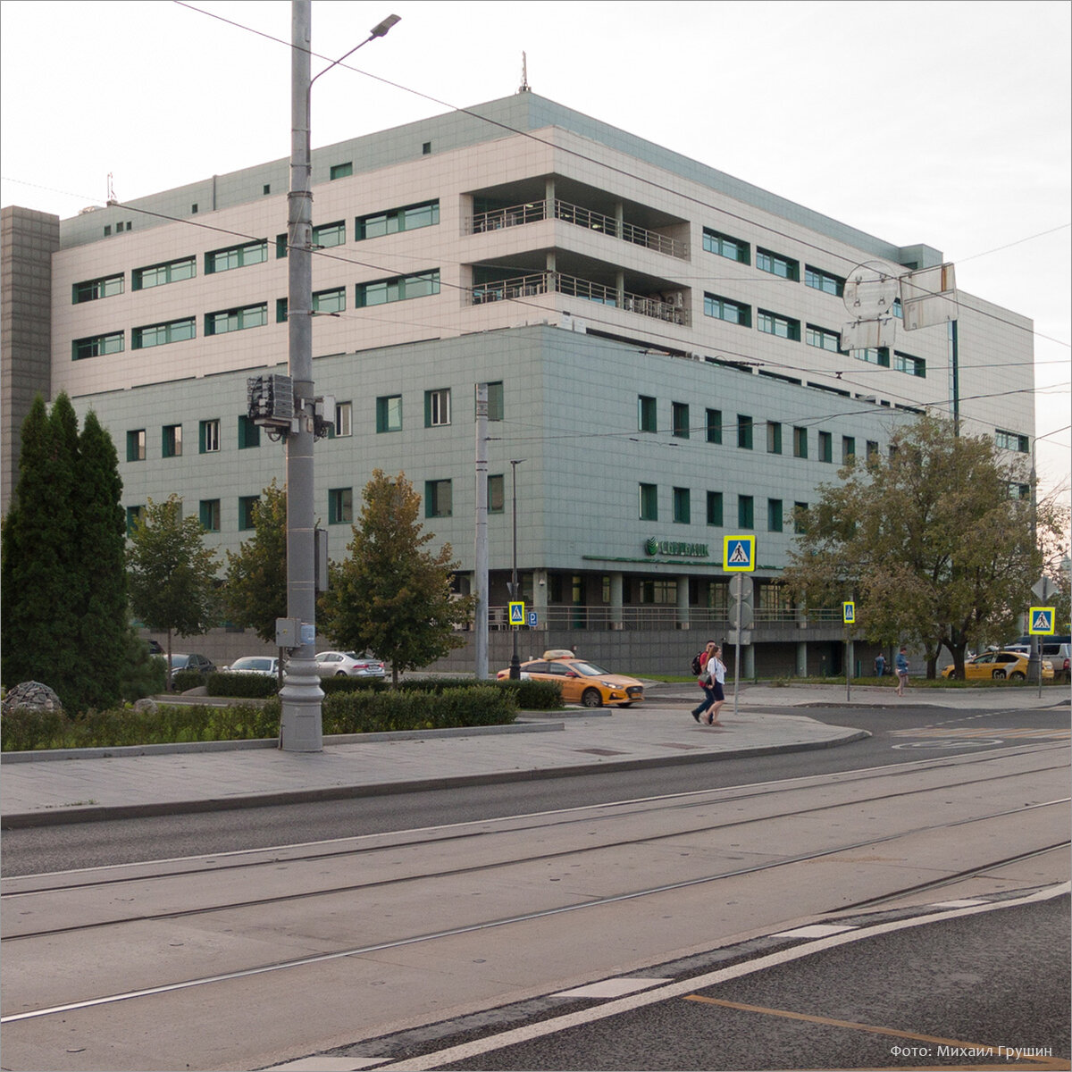 Большая Андроньевская улица, дом 6. 28 августа 2023 года. Фото автора