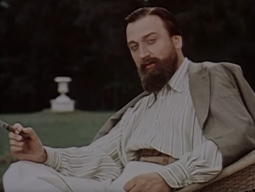 Жуковский фильм пудовкин. Фильмы жуковский прадо. Жуковский 1950 постер. Жуковский 1950. Жуковский фильм 1950 афиша.