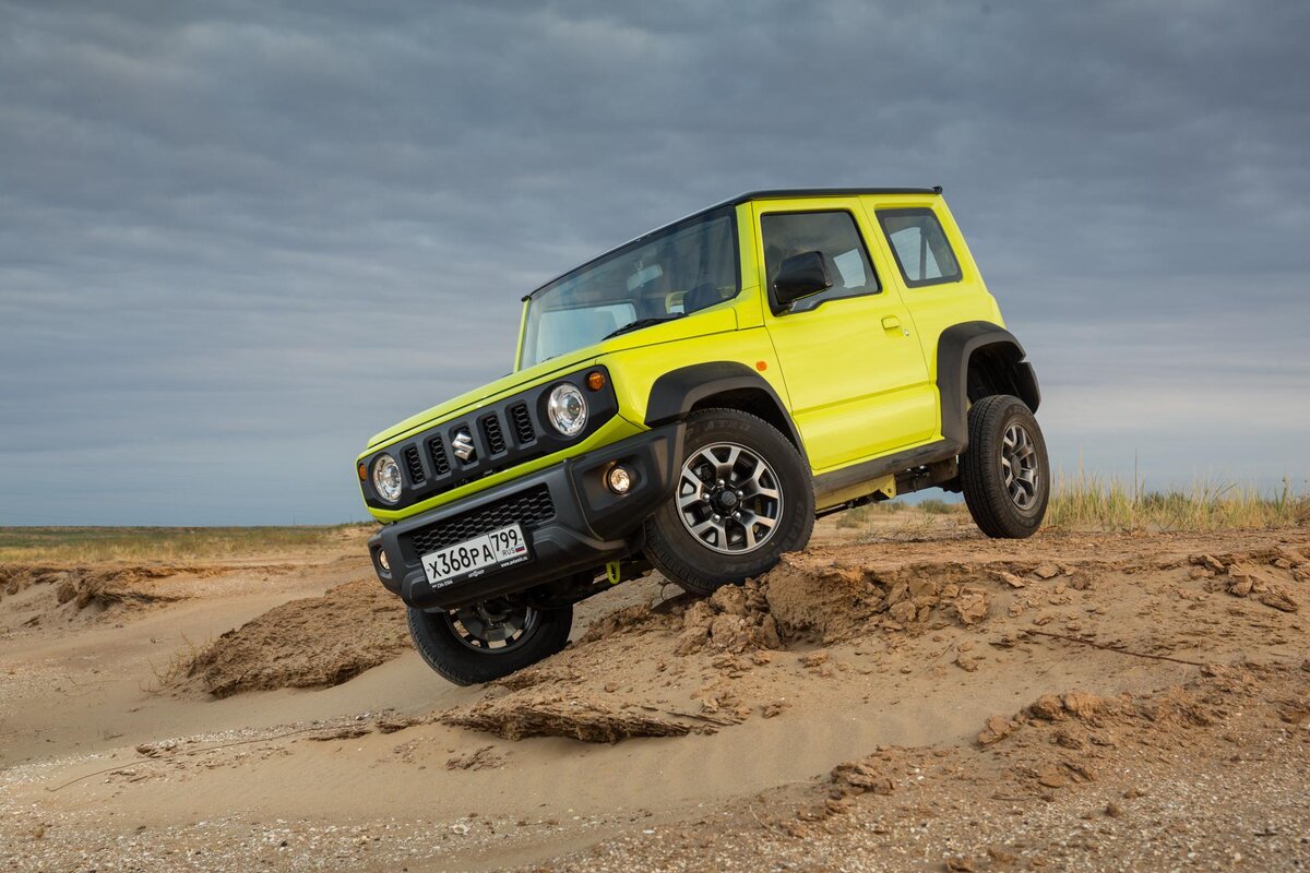 Suzuki Jimny хаки