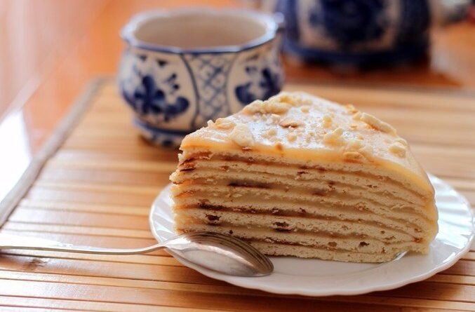 Вкусный, сытный и простой в приготовление тортик.