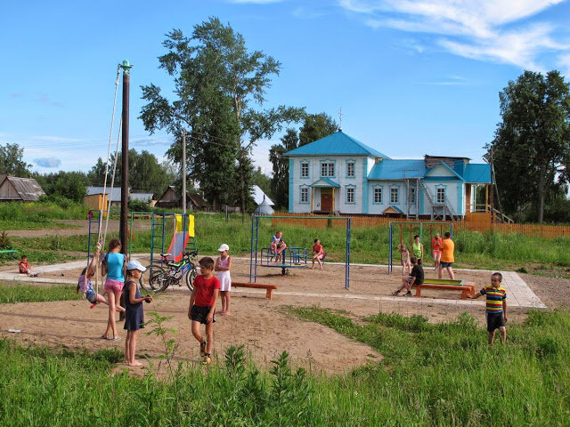 Село паль пермский край. Кузнечиха Пермский край Осинский район. Село Кузнечиха Осинский район. Деревня Кузнечиха Пермский край. Лагерь Кузнечиха Осинский район Пермский край.