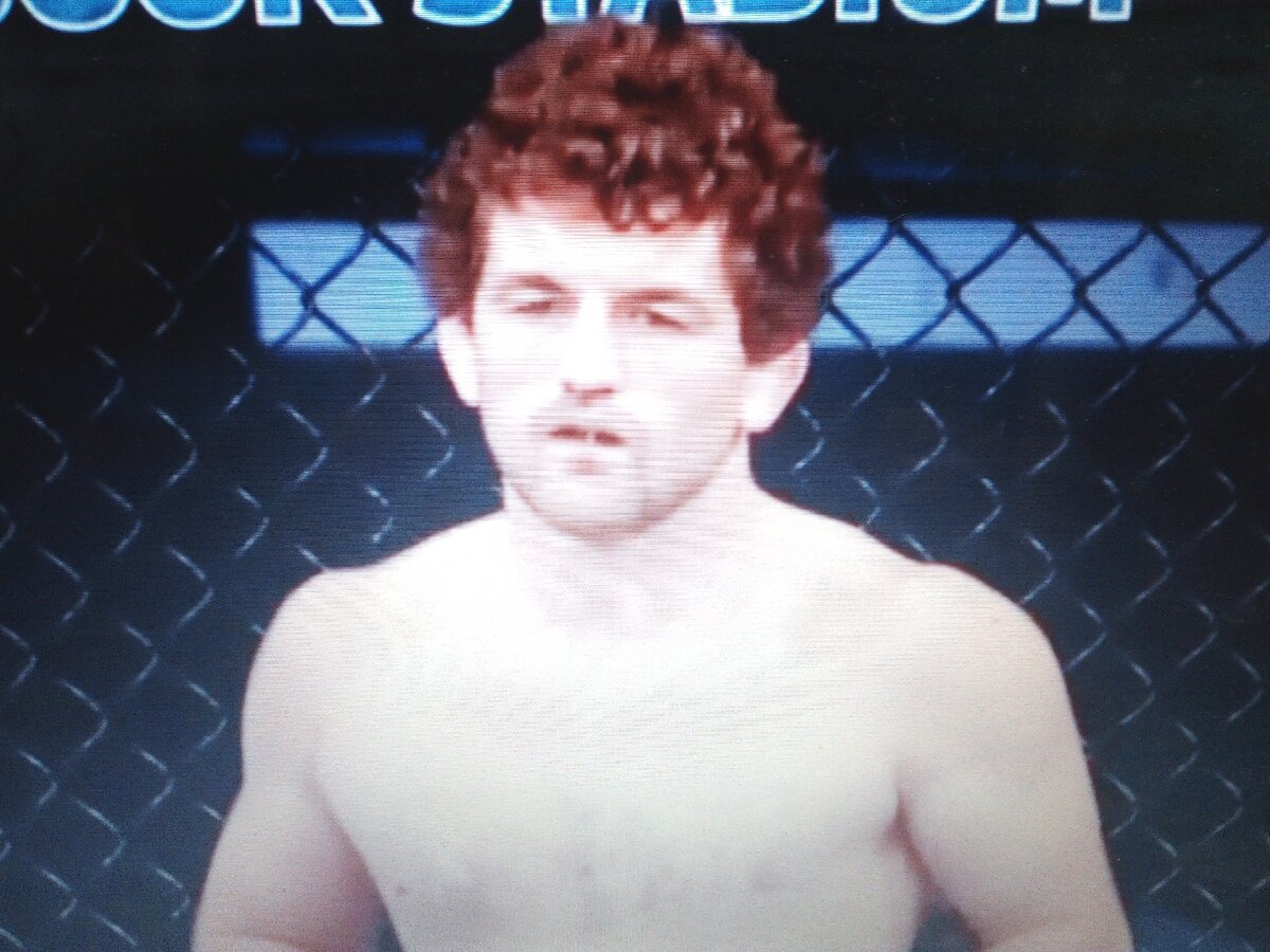 Перед стартом ведущего поединка вечера в Сингапуре.