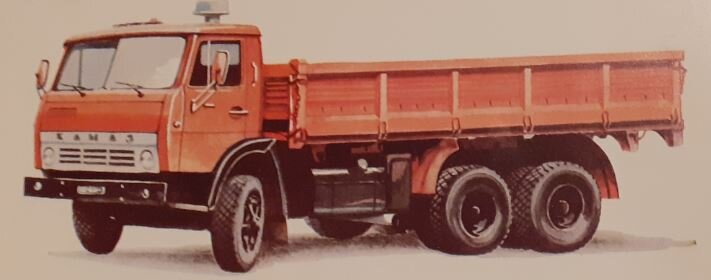 КамАЗ-55102 на стадии проектирования внешне мало отличается от серийного. Иллюстрация из книги "Товарищ КамАЗ"