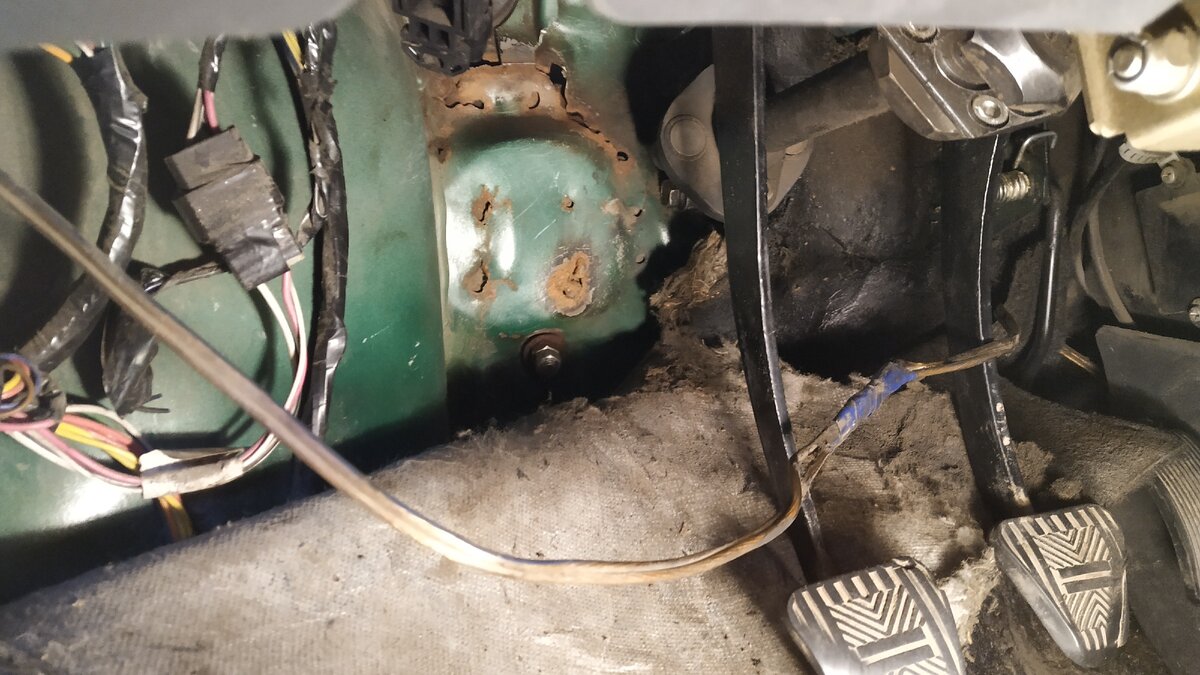 Вид с салона