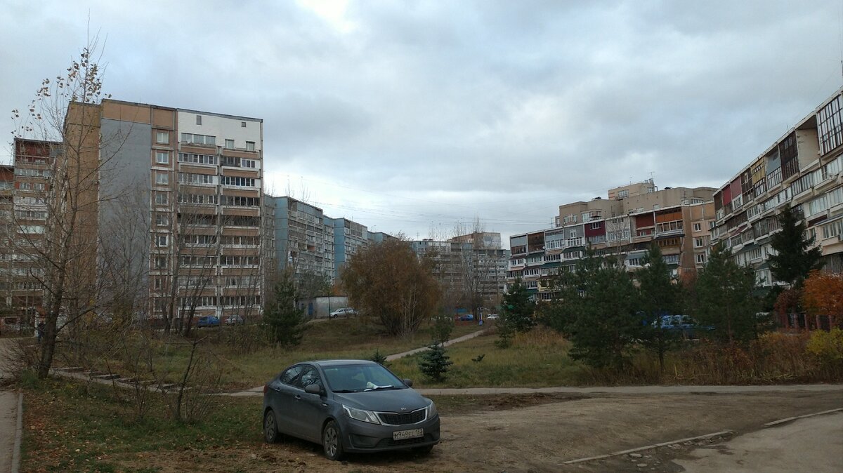 Видите здесь шедевры архитектуры? А они есть.