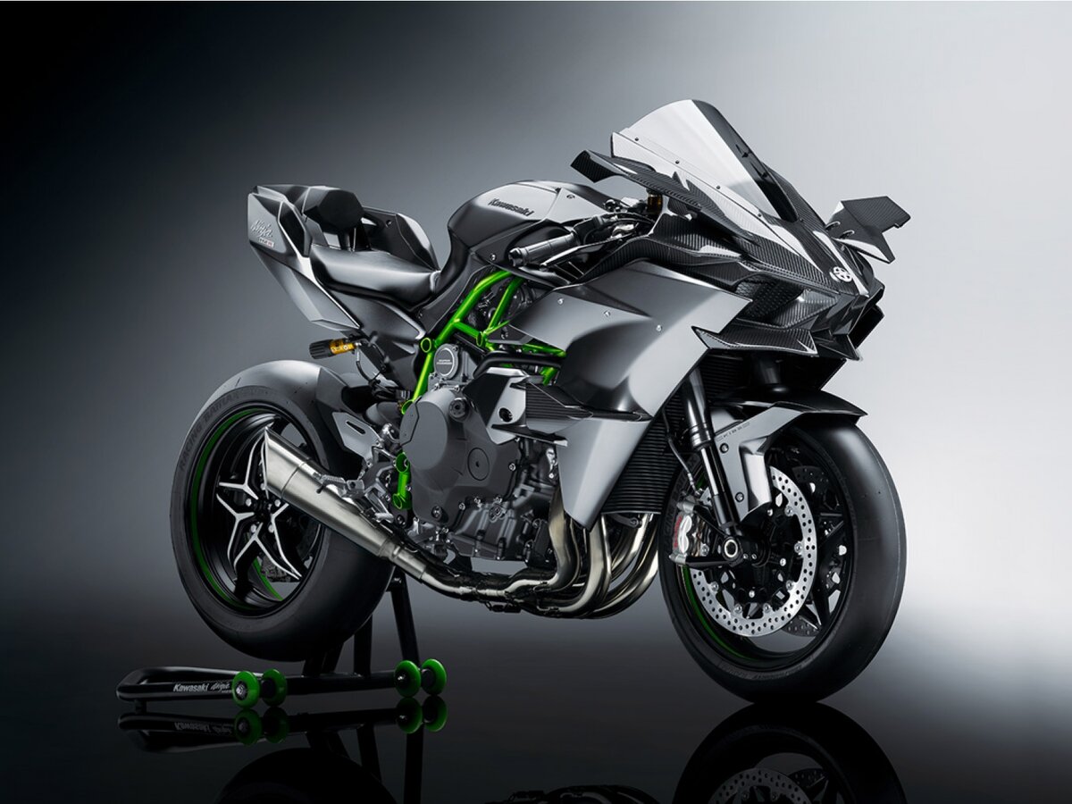 Ninja h2 r. Кавасаки h2r. Kawasaki Ninja h2r. Мотоцикл Kawasaki Ninja h2r. Kawasaki Ninja h2r 2021.