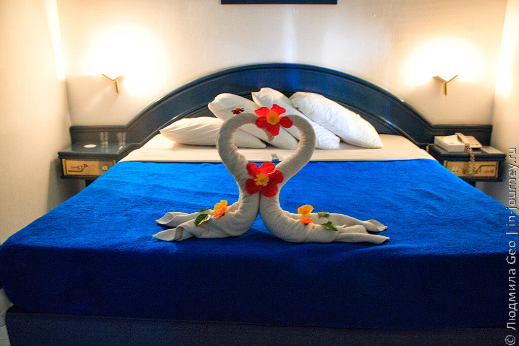 Номер в бунгало. Фото с моего сайта in-journey.ru