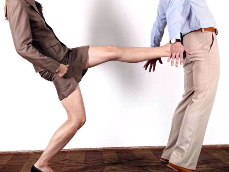 А не надо было "дурой" называть